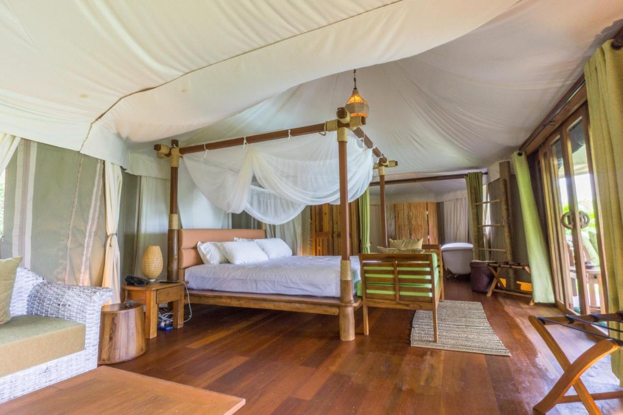9 ฮอร์นบิลส์ เต็นต์แคมป์ Hotel เกาะยาวน้อย ภายนอก รูปภาพ