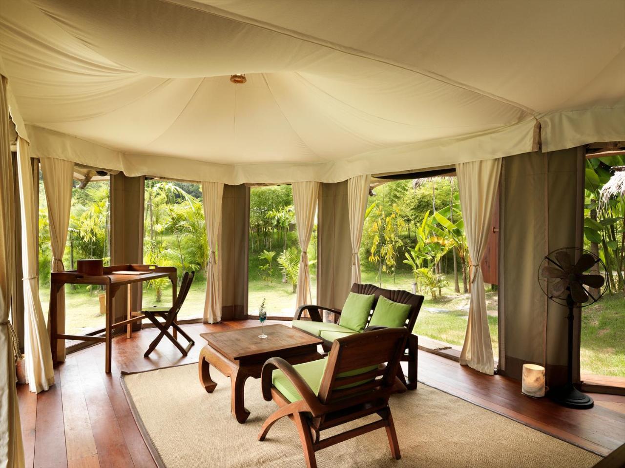 9 ฮอร์นบิลส์ เต็นต์แคมป์ Hotel เกาะยาวน้อย ภายนอก รูปภาพ